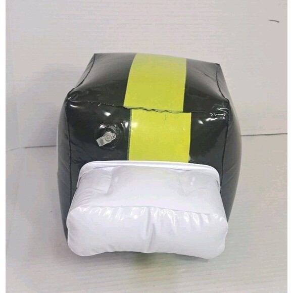 Roblox PhatMojo Basic Bee Inflatable Series 1 Hive Value Bundle Toy Collectible - Picture 4 of 6